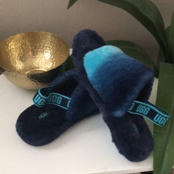Ugh Fluff Yeah Slide Ombre Blue NWOT - Picture 4 of 5